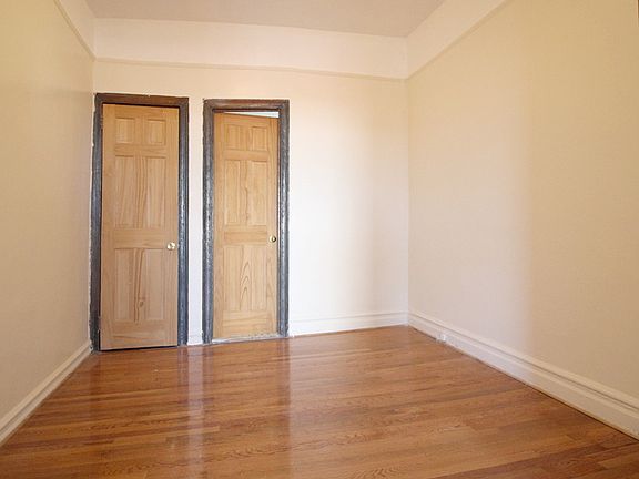 5th image of 568 Vanderbilt Ave APT 8
