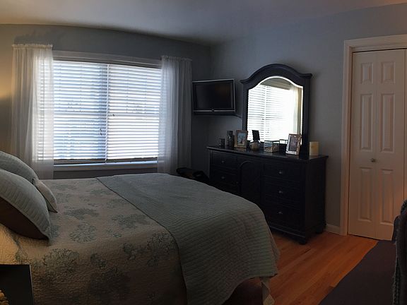 5th image of 35 Barefoot Cottage Rd #140