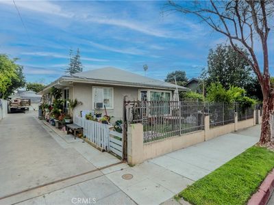 1015 N Van Ness Ave, Santa Ana, CA, 92701