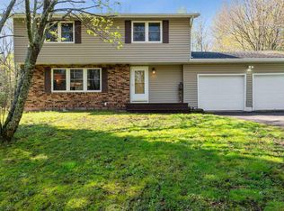 28 N Cloquet Rd E, Esko, MN 55733