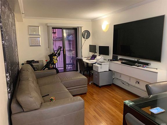 5th image of 14-43 28th Ave #2D