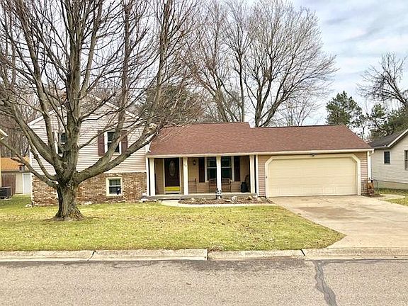 3rd image of 112 Craig Dr