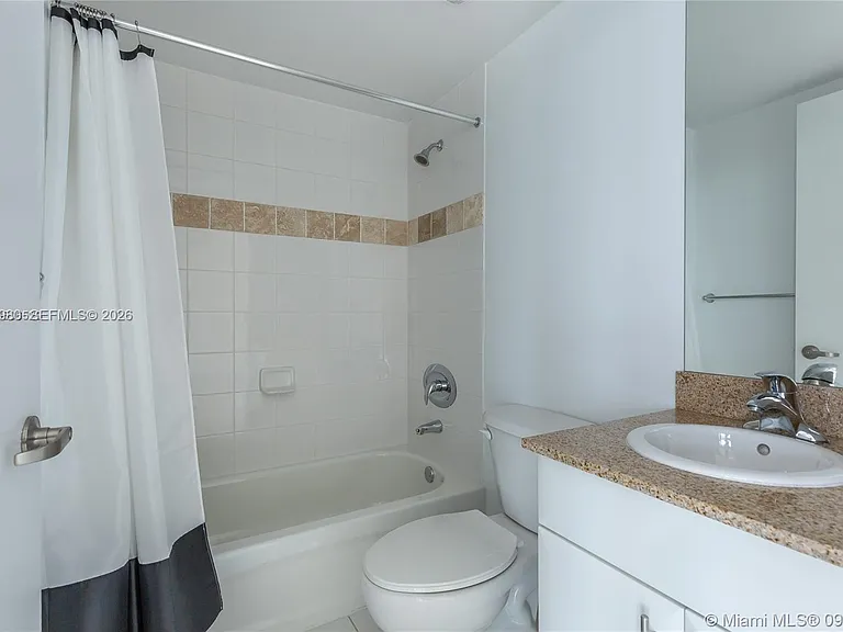 1871 NW South River Dr #902 — Photo 14