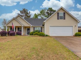 1800 Maxey Ln, Winder, GA 30680