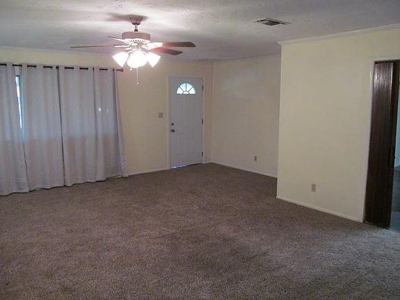 4th image of 6013 Cowden St