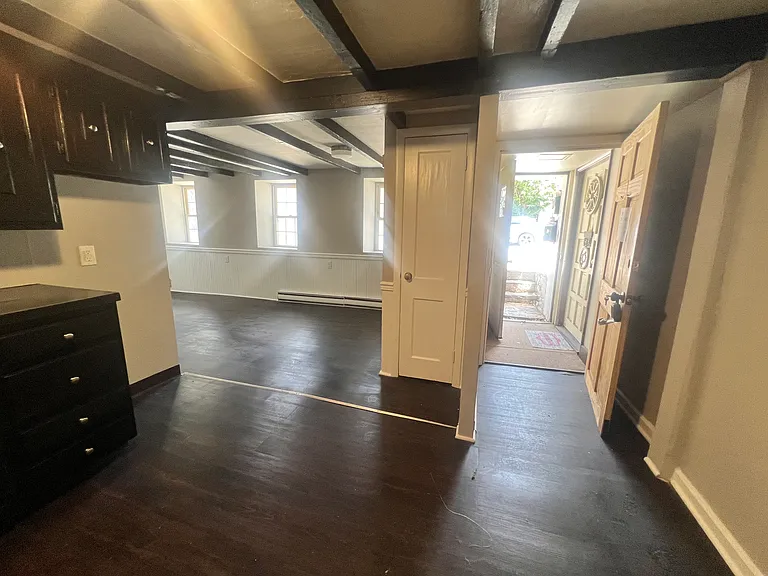 32 N East St #1 — Photo 15