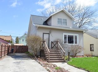 5907 34th Ave, Kenosha, WI 53144