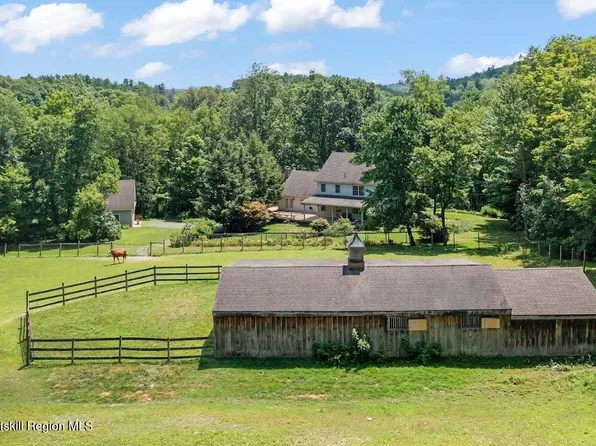 83 Donnely Road, Craryville, NY 12521