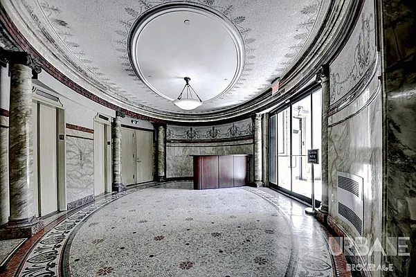 Rented by Urbane Brokerage | media 15