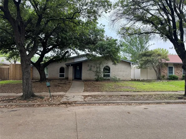 3018 Gayle Dr, Garland, TX 75044