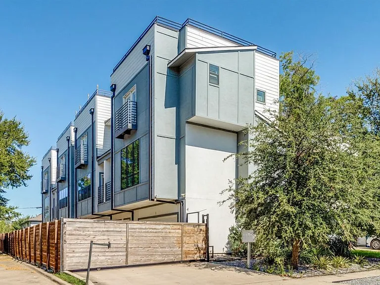 4415 Munger Ave #1A — Photo 4