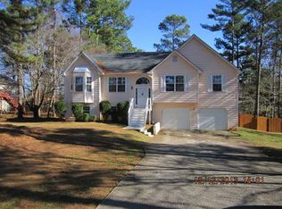 568 Scarborough Rd, Ellenwood, GA 30294
