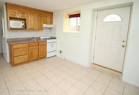 Sold by Remax Edge | media 39