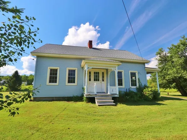 2194 Western Avenue, Newburgh, ME 04444