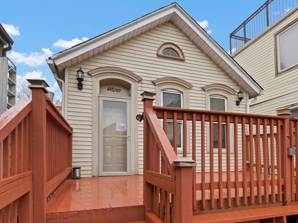 919 W 18th Pl, Chicago, IL 60608
