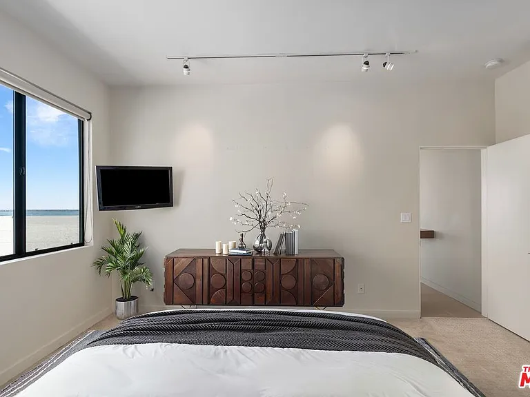 1 Northstar St #101 — Photo 13