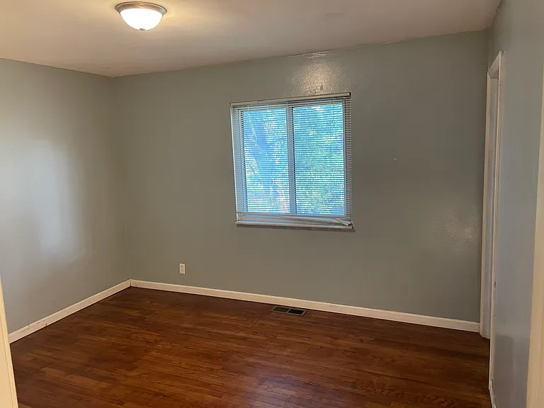 12411 Glenbush Dr — Photo 8