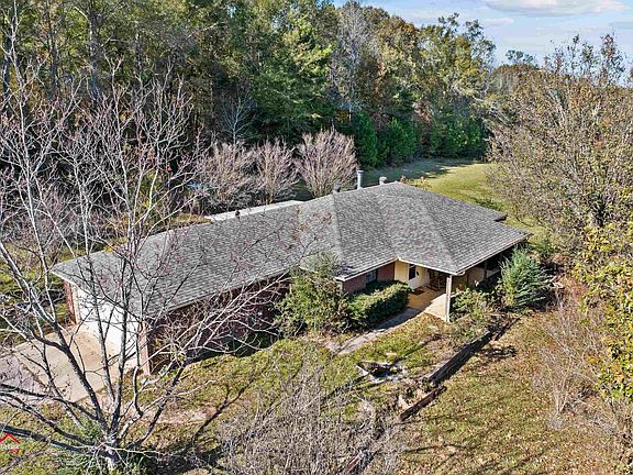 4th image of 2952 County Road 262 N