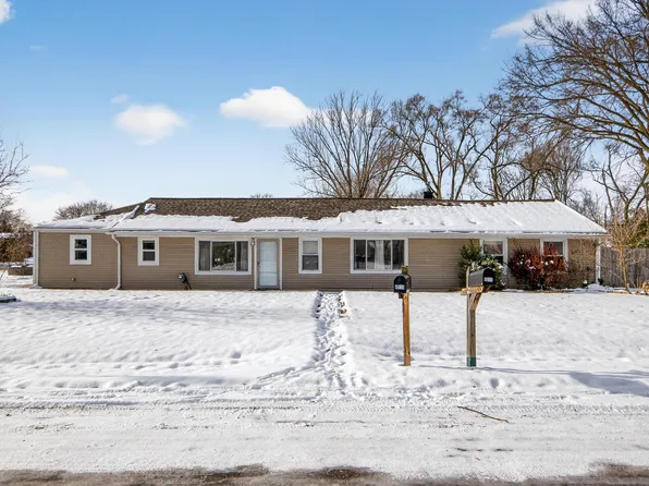 8815 Marlowe Ave, Plymouth, MI 48170