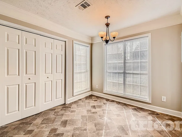 65 Bermuda Cir — Photo 3
