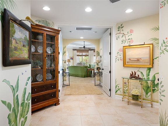 5th image of 110 Island Plantation Ter APT 301