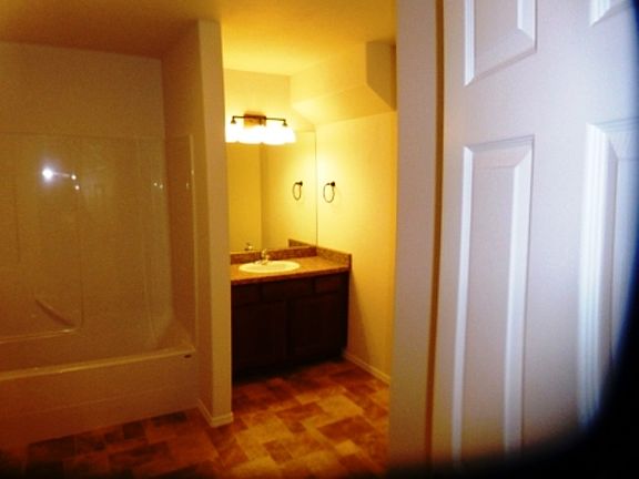 5th image of 215 Spruce Rd #B