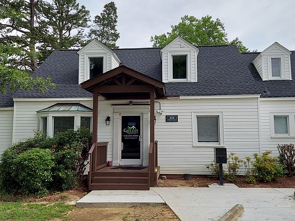 3rd image of 418 Gatewood Ave