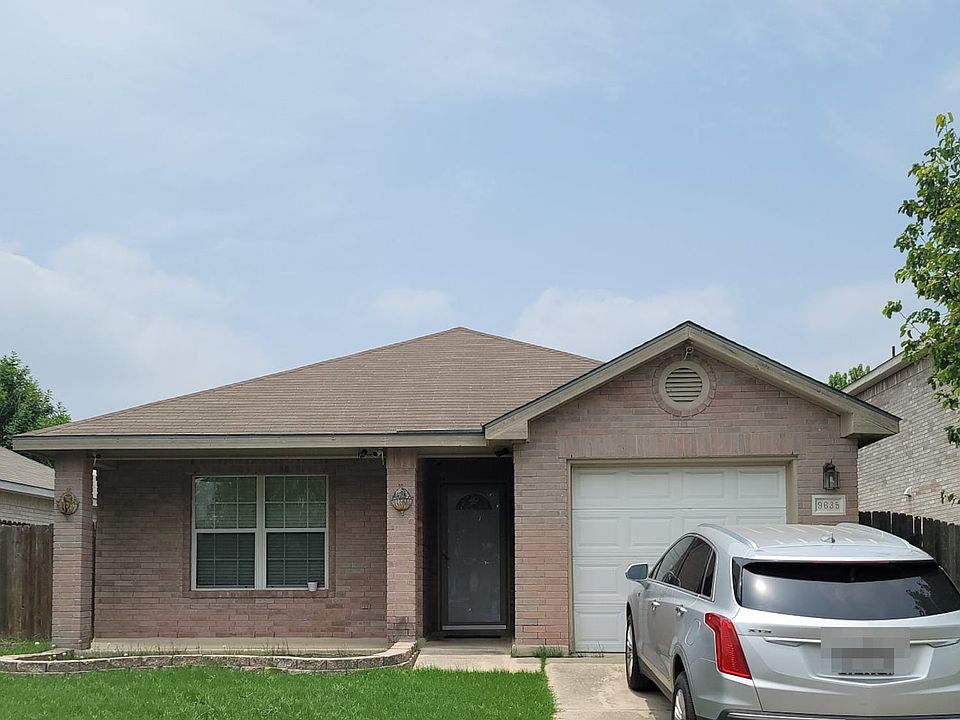 1st image of 9635 Acadian Dr