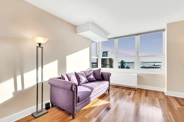 Sold by Berkshire Hathaway HomeServices, Hudson River Properties | media 5