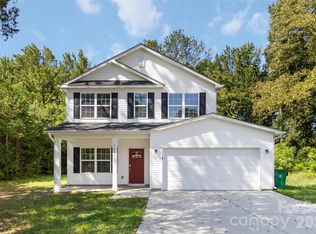 7623 Reames Rd, Charlotte, NC 28216