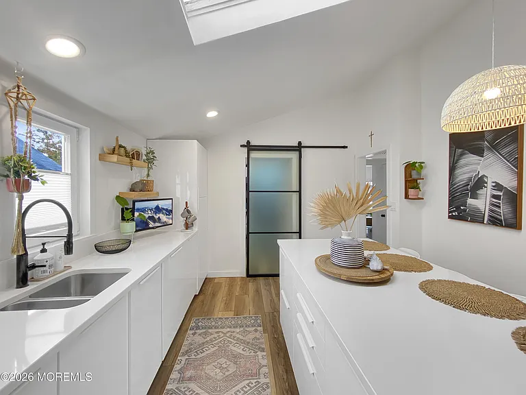 A110 Curtis Pl — Photo 13