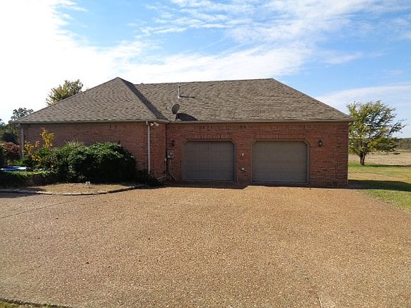 2nd image of 104 Francis Ln