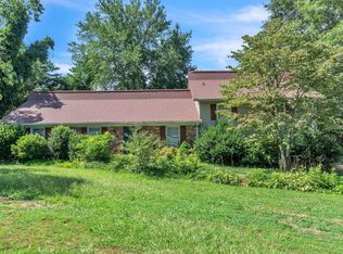 135 Golden Grove Cir, Piedmont, SC 29673