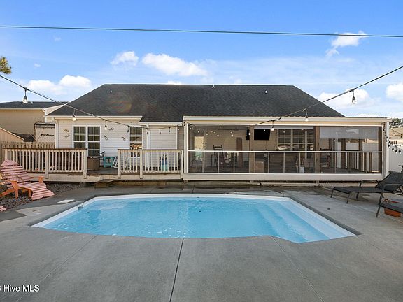 2nd image of 2272 Brookstone Drive SE