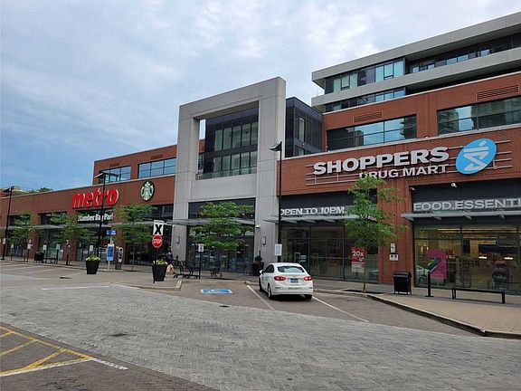 3rd image of 2220 Lake Shore Blvd W #701