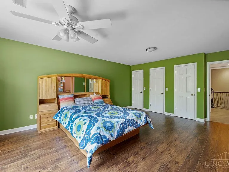 7883 Chestershire Dr — Photo 24