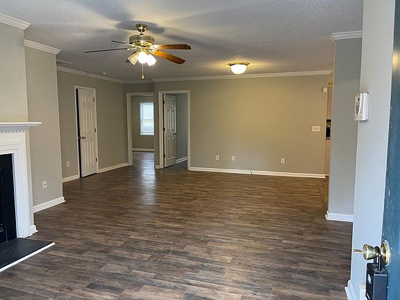 5th image of 1607 Vance St