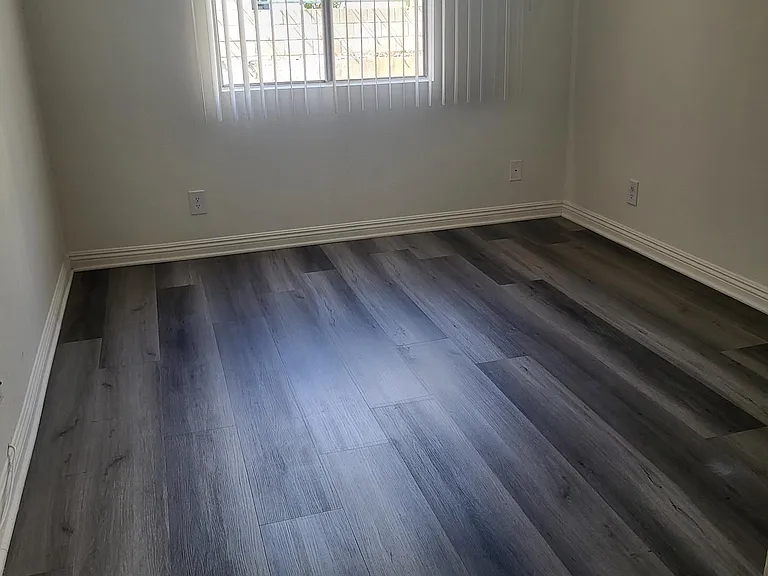 Lake View Mansion — Photo 5