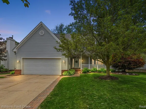 46341 Jasmine Ct, Chesterfield, MI 48047