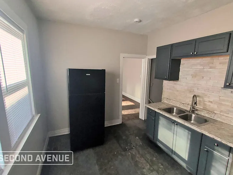 8725 S Bishop St — Photo 7