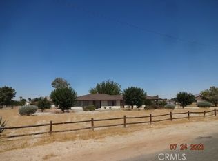 14180 Cree Rd, Apple Valley, CA 92307