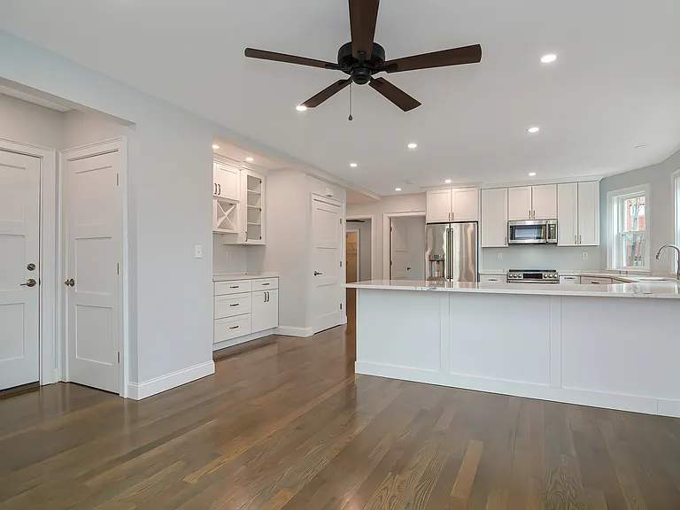 9 Chester St #7 — Photo 4