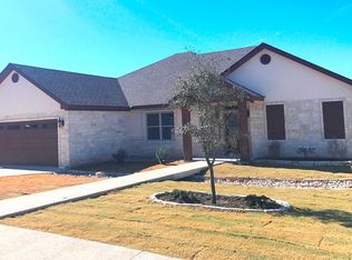 2005 Athens Ave N, Kerrville, TX 78028