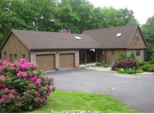 3 Frey Rd, Collinsville, CT 06019