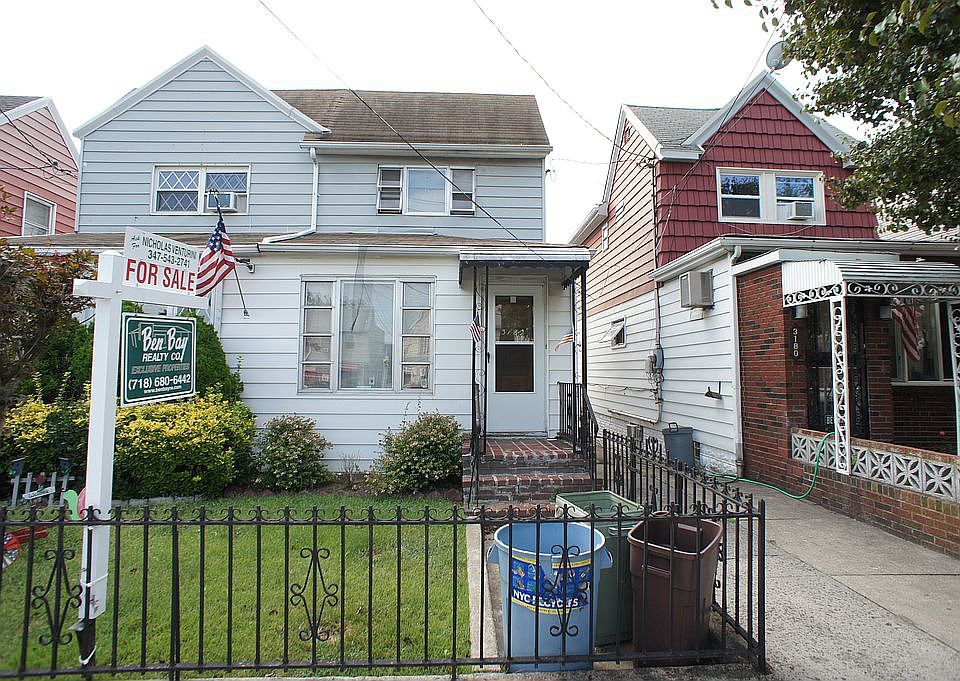 1st image of 3182 Avenue W