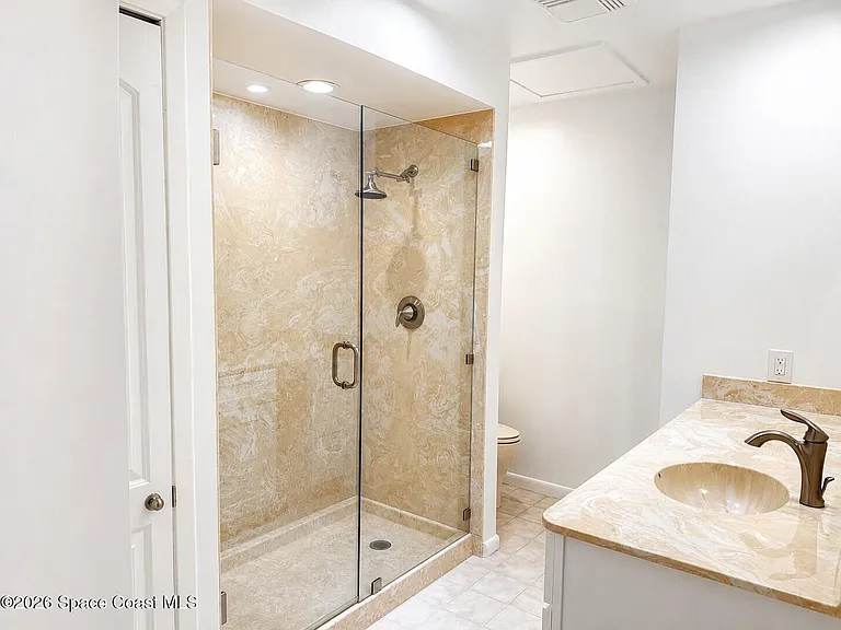 2115 Harrison St — Photo 20