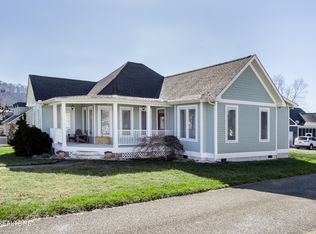 124 Trillium Dr, Andersonville, TN 37705
