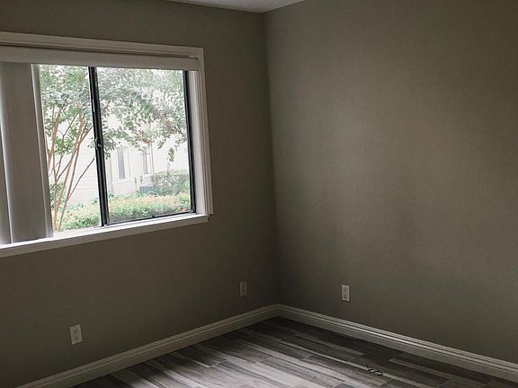 2nd image of 1309 W Mission Blvd Unit 45