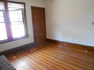 37 Riverside St APT 1, Watertown, MA 02472