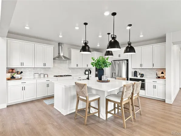 16675 W 93rd Place, Arvada, CO 80007